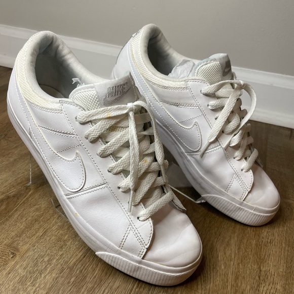 Nike Other - NIKE MATCH SUPREME LTR Mens size 8